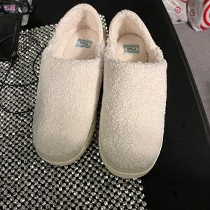 TOMS Soft Cream Slippers